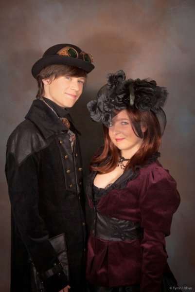 Steampunkyish Couple